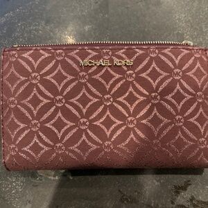 Micheal Kors OXBLOOD WRISTLET